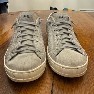 P448 Gray Sneakers